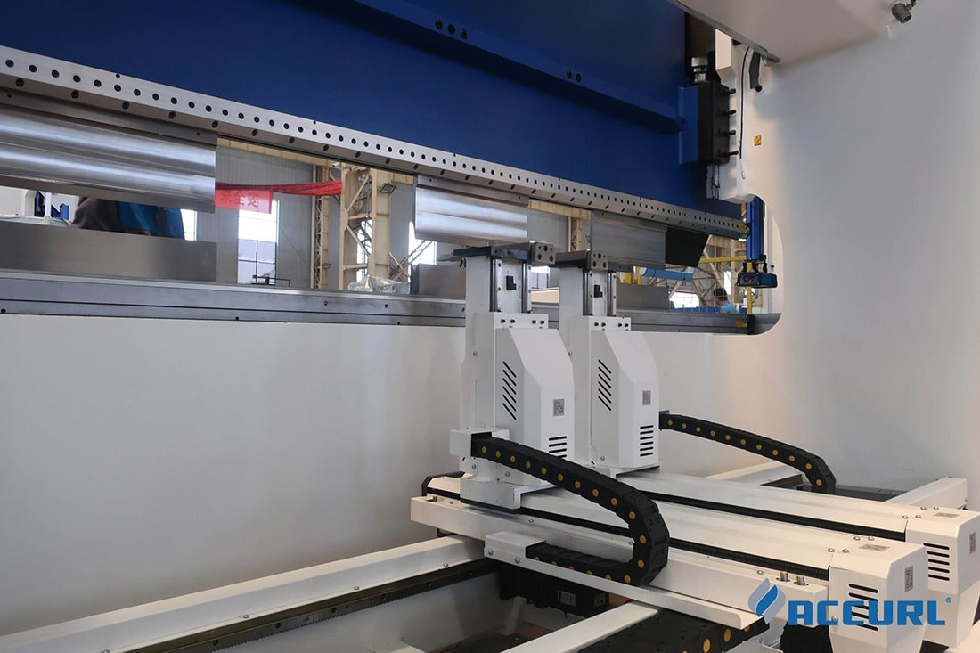 accurl press brake
