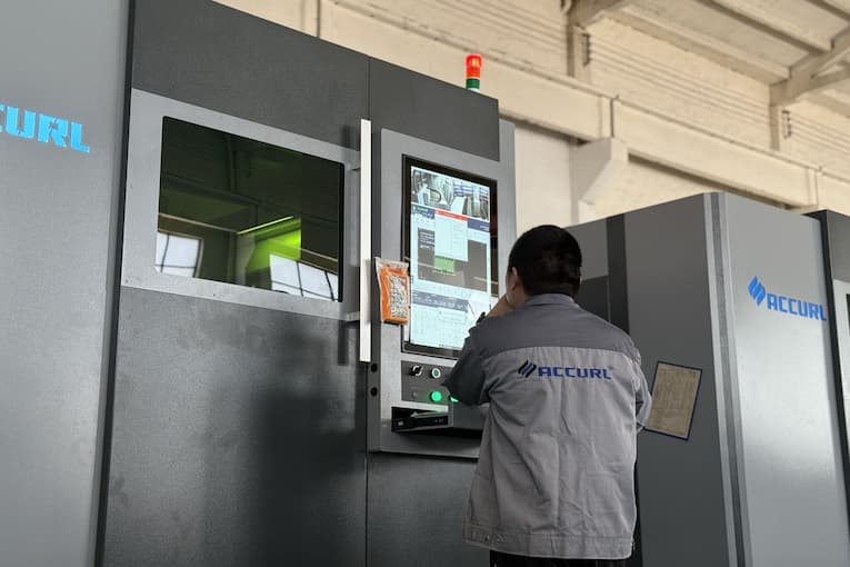 Na Accurl, você conta com um serviço excepcional e tecnologia de ponta. A satisfação do cliente é a essência de todo o nosso trabalho.